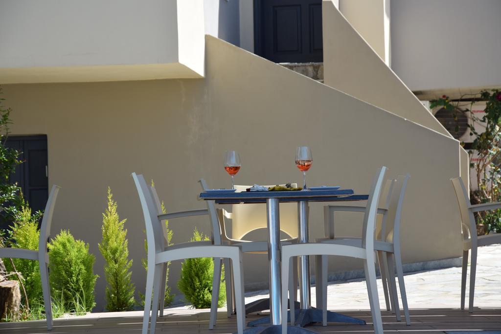 Amaryllis Aparthotel Platanés Exterior foto